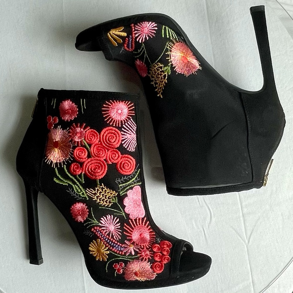 Jessica Simpson floral booties